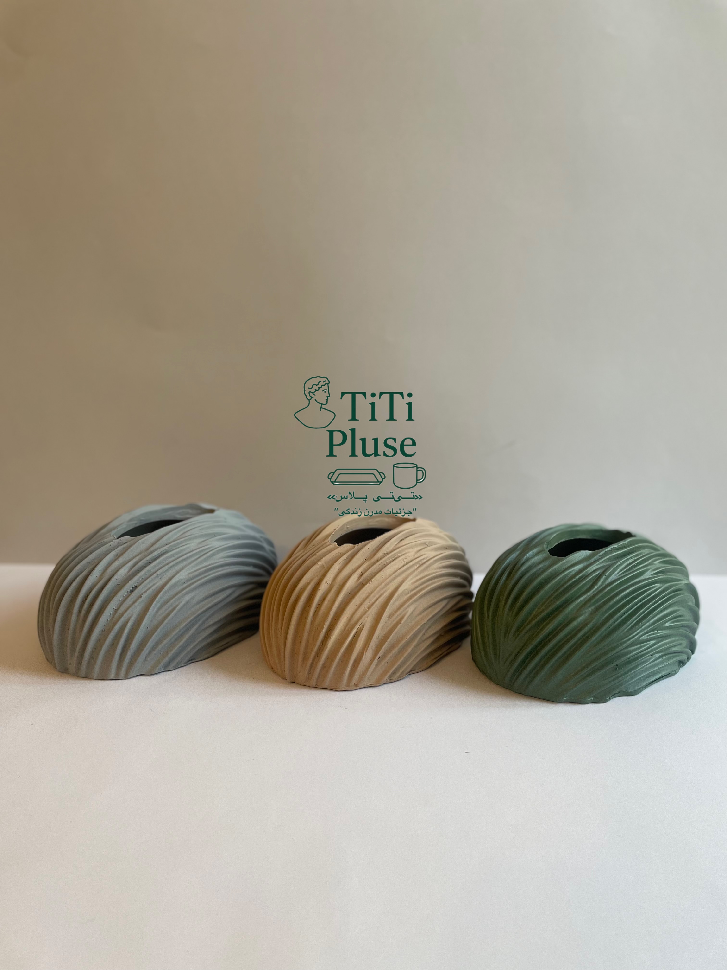 جادستمال کاغذی شیاردار