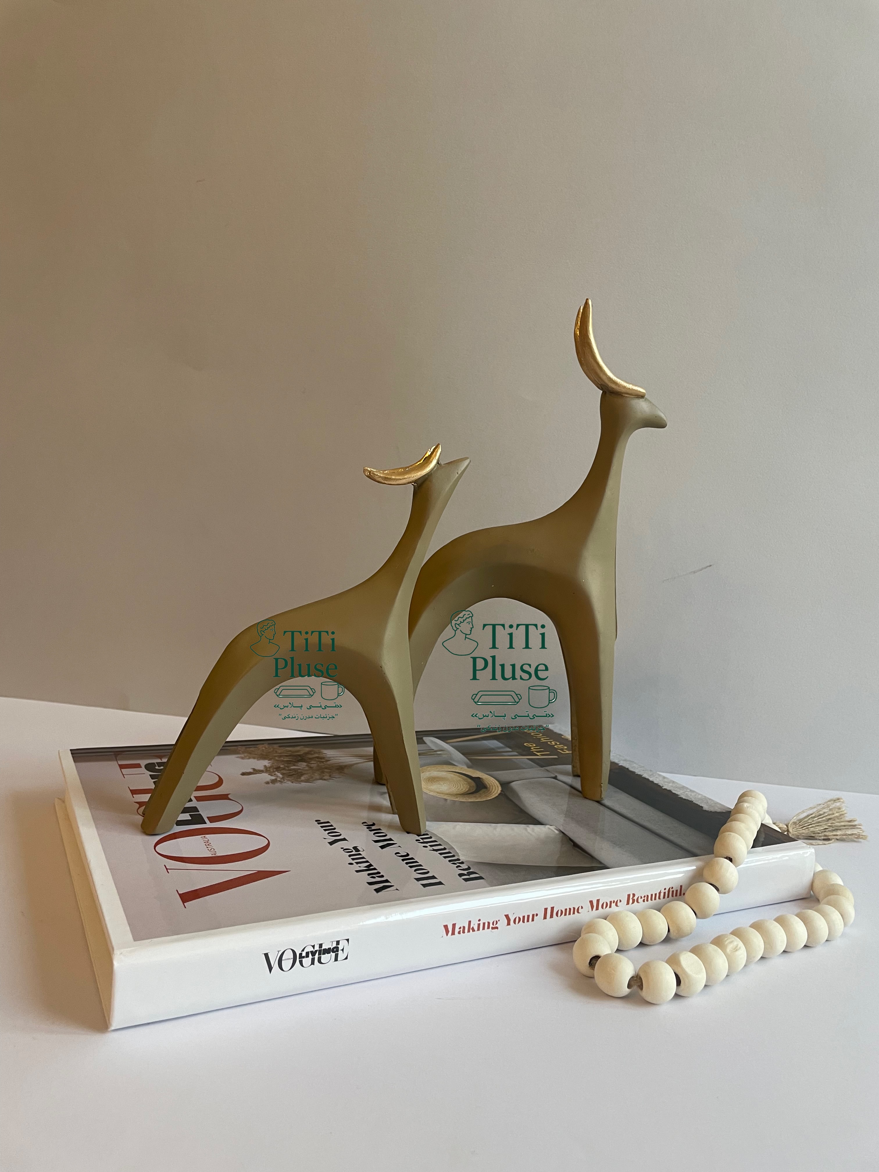 مجسمه گوزن مینیمال